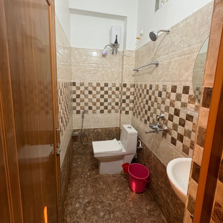 The Nayab Inn - Hotel in Nayapalli